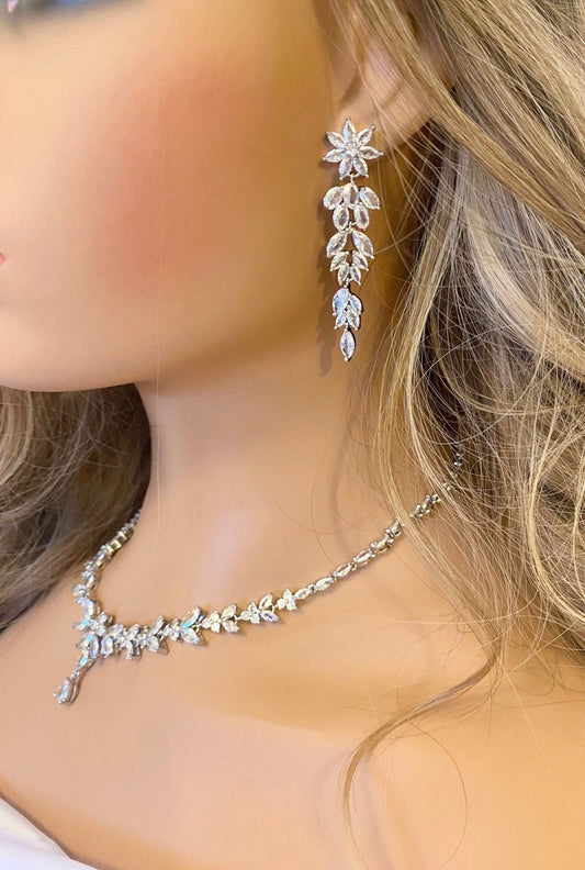 Crystal CZ Bridal Necklace Set, Jewellery Gift for Her. Wedding Necklace, Droplet Earrings, Bracelet Flower Design Silver