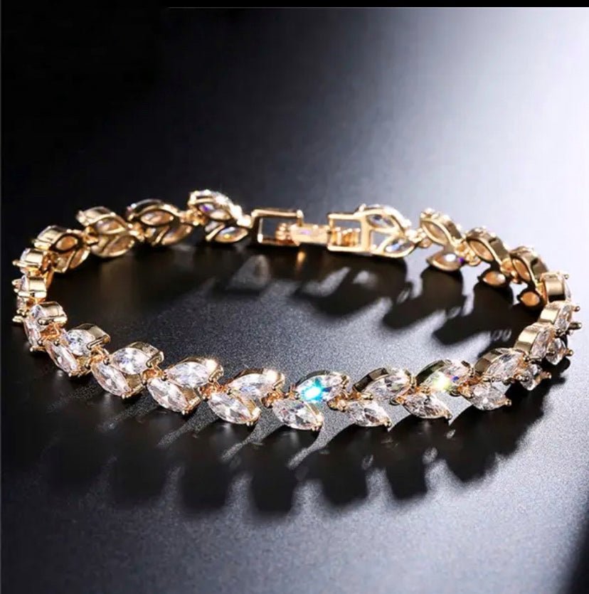 Crystal CZ Wedding Jewellery Set, Gift for Her, Bridal Necklace, Star Earrings & Bracelet, Leaf Style Design in Silver & Gold