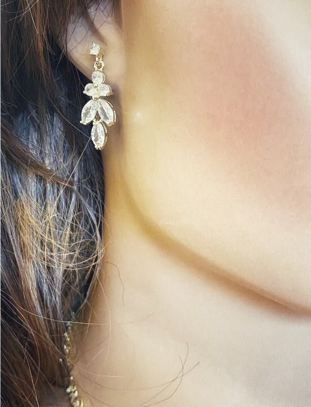CZ Dangle Earrings Gift for Her, Bridal Drop Earrings, Silver or Gold Crystal Wedding Earrings