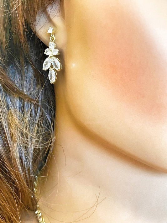 Crystal CZ Bridal Jewellery Set, Gift for Her, Necklace Earrings Bracelet in Gold Plated in Leaf Design