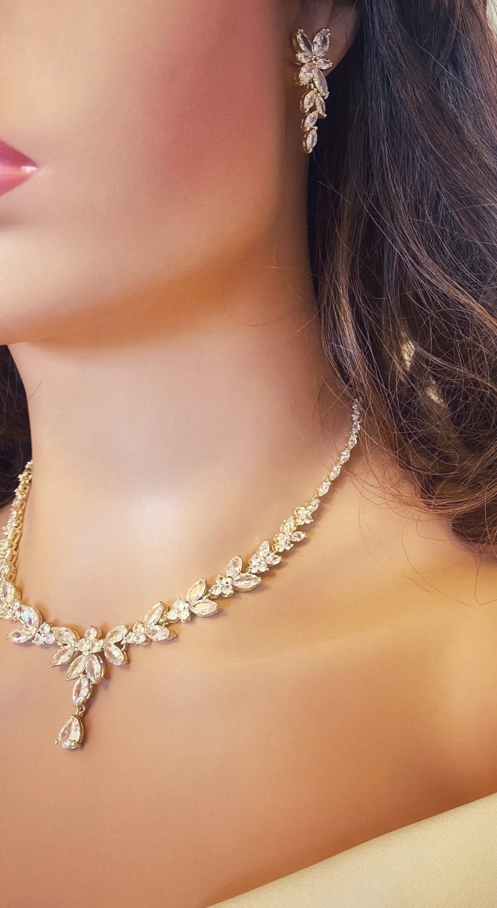 Crystal CZ Wedding Jewellery Set, Gift for Her, Bridal Necklace, Star Earrings & Bracelet, Leaf Style Design in Silver & Gold