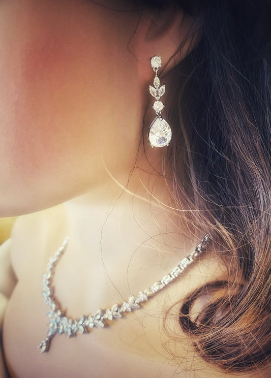 Crystal CZ Wedding Jewellery Set, Gift for Her, Bridal Necklace Tear Drop Earrings & Bracelet, Leaf Style Design in Silver & Gold